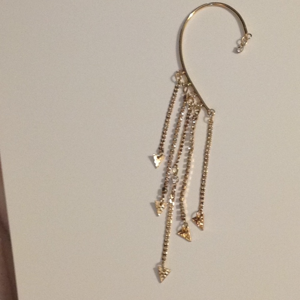 New Guess Gold-tone rhinestone ear cuff